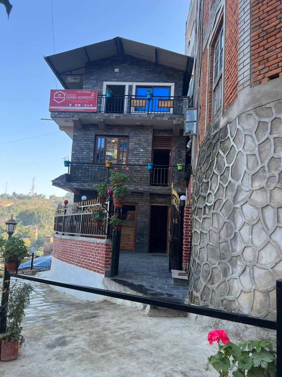 Bandipur Samira Homestay & Mountain View Restaurant 외부 사진