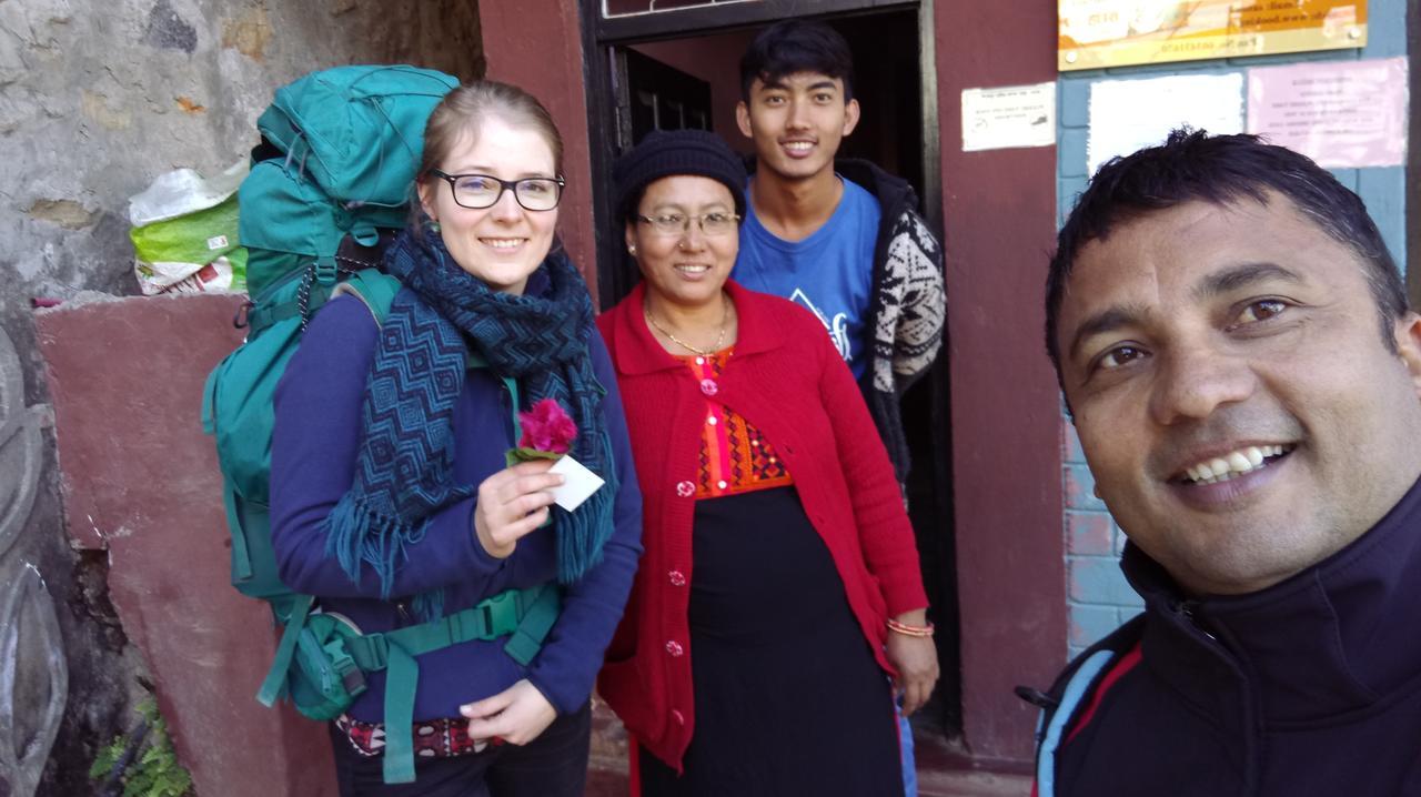 Bandipur Samira Homestay & Mountain View Restaurant 외부 사진
